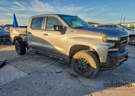 2019 Chevrolet Silverado K1500 Lt Trail Boss z USA, uszkodzony, nr VIN 3GCPYFED6KG192593